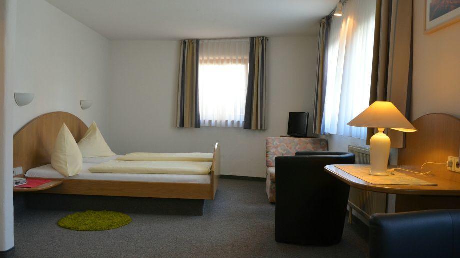 Gasthof - Hotel Kopf Riegel am Kaiserstuhl Extérieur photo
