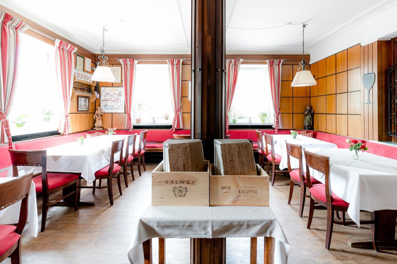 Gasthof - Hotel Kopf Riegel am Kaiserstuhl Extérieur photo